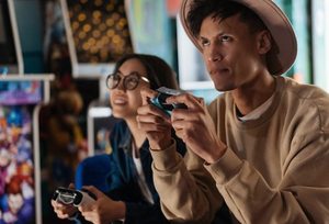 game dealer 8Day
